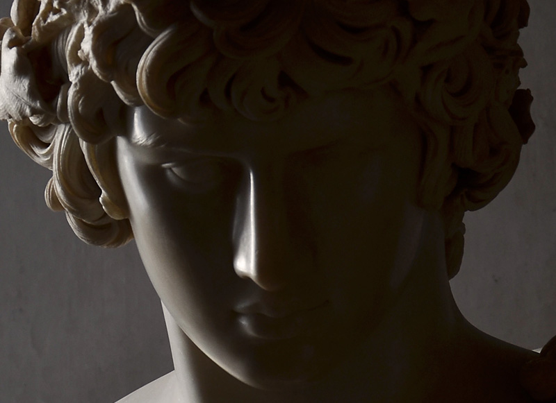 Busto_di_Antonoo_1w.jpg Busto di Antonoo 1w