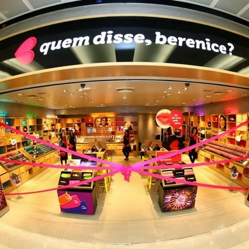 Blog de Compras, Moda e Promoções em Curitiba.: Futebol + mesa de sincuca  gigante no Shopping Palladium (Curitiba). - Maria Vitrine