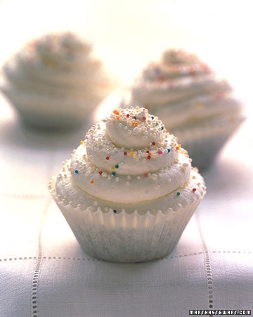 Swirly Cupcakes.
(marthastewart.com/281538/swirly-cupcakes)