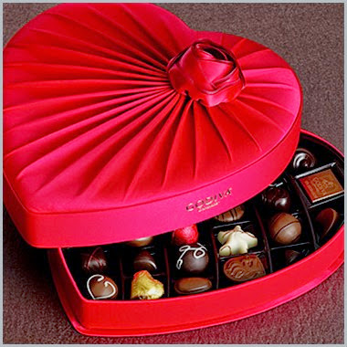 heart_shaped_box_chocolate
