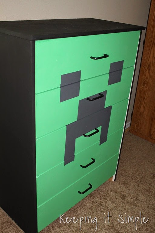 [Minecraft%2520Creeper%2520Dresser%2520with%2520DecoArt%2520Chalk%2520Paint%2520%25286%2529%255B4%255D.jpg]