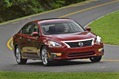 2013-Nissan-Altima-25