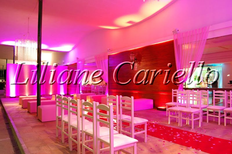 Fotos de Casamento Renata e Abelardo no Clube Paissandu. Foto numero 04 da cerimonialista Liliane Cariello, do Rio de Janeiro, RJ, que faz cerimonial de casamentos, cerimonial de eventos, cerimonial de festas, cerimonial de 15 anos, cerimonial de bodas, cerimonial de eventos sociais, cerimonial de aniversários, decoração de casamento, decoração de festas de 15 anos, decoração de eventos sociais, decoração de aniversários, buffet de casamento, buffet de 15 anos, buffet festas, buffet eventos e assessoria cerimonial. Liliane Cariello Clube Paissandu cerimonial casamento cerimonialista eventos casamentos rio fotos de decoracao docinhos bem casados decoração recepção coordenação serviços
