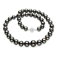Round-Tahitian-Cultured-Pearl-and-Diamond-Necklace-in-14k-White-Gold_SP0358PR