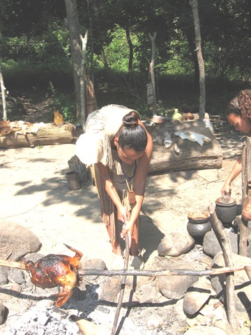 [Plimoth%2520Plant%2520indian%2520cook%2520area%2520woman%2520cooking%2520bird2%255B3%255D.jpg]