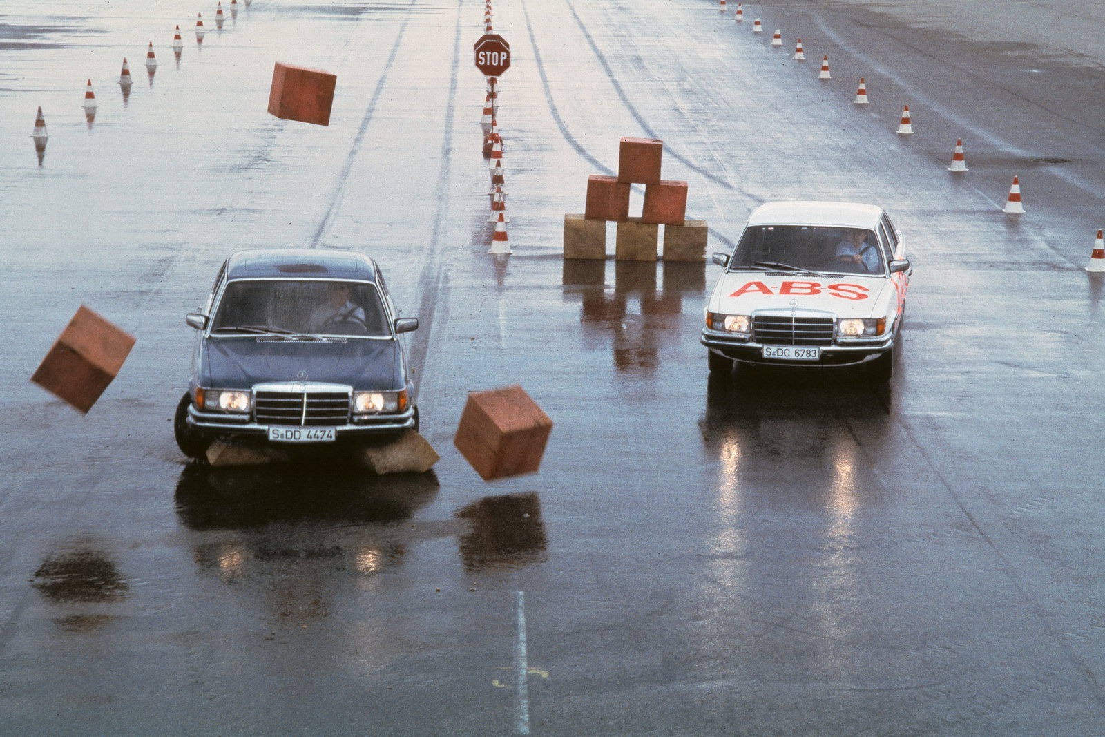 [Mercedes-Benz-S-Class-Tradition-37%255B2%255D.jpg]