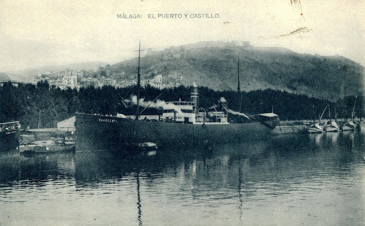 El vapor SUAREZ Nº 1 en el puerto de Málaga. POSTAL.JPG
