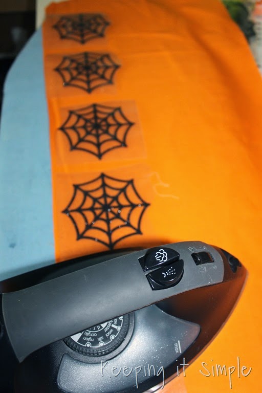 [Halloween-spiderweb-table-runner%2520%25282%2529%255B4%255D.jpg]