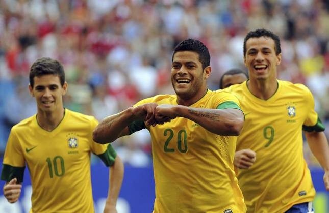 [hulk%2520figura%2520de%2520brasil%255B2%255D.jpg]