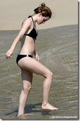 emma watson in bikini (2)