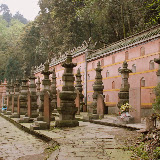 Emeishan - hidden cimetery