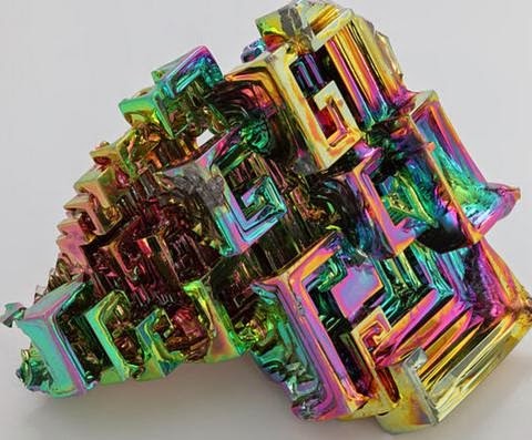 [cristal-bismuto-iridiscente-triplenlace.com_%255B3%255D.jpg]