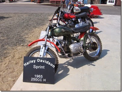 IMG_8523 1965 Harley-Davidson 250 Sprint H Motorcycle at Antique Powerland in Brooks, Oregon on August 1, 2009