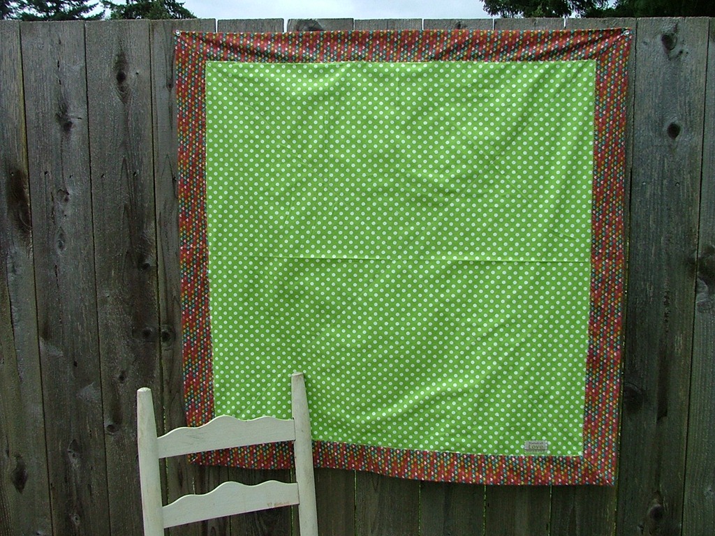 [Green%2520Polka%2520dot%2520quilt%2520%25232%255B3%255D.jpg]