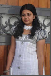 Tamil Actress Swathi Cute Images