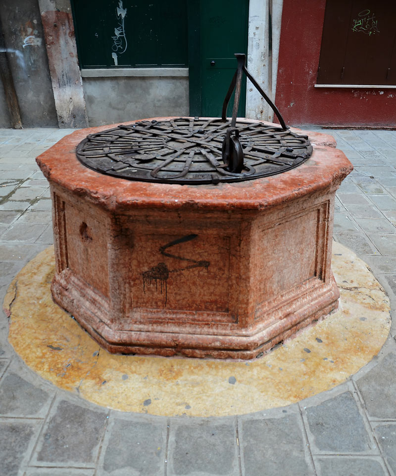 DSC_8834_04.jpg DSC 8834 04