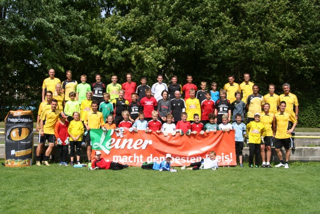 Gruppenfoto vom Helge Payer Torwartcamp Juli 2011