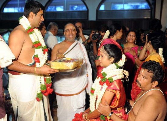 [indin%2520crickter%2520ashwin%2520marriage%2520photo%255B3%255D.jpg]