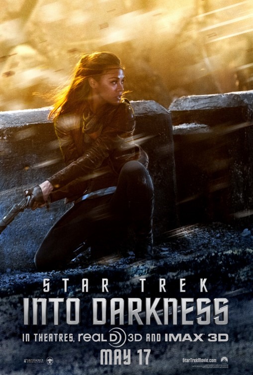 Uhura is egy Sötétségben - Star Trek poszteren