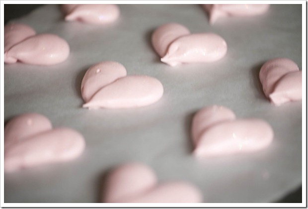 meringue hearts