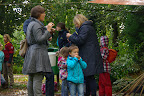 Broodjes bakken op de open dag van Scouting @ Plaswijckpark Broodjes bakken op de open dag van Scouting @ Plaswijckpark