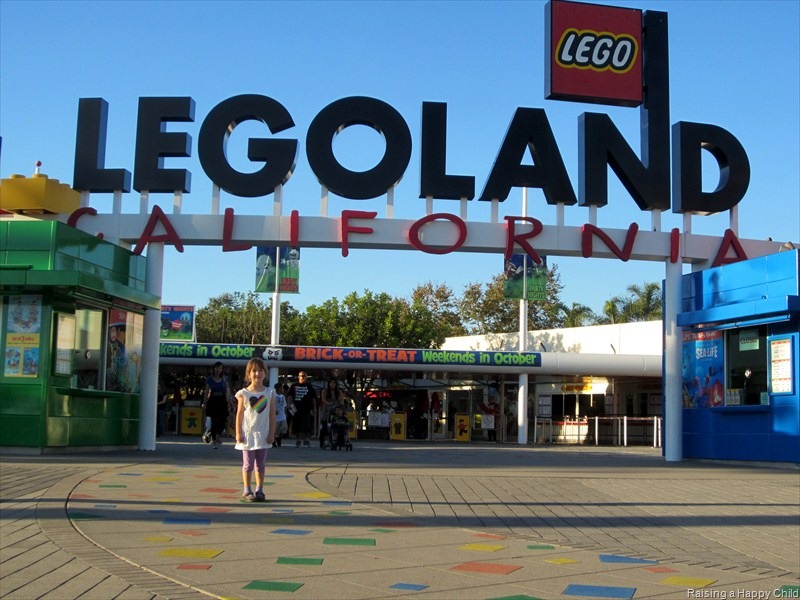 [Oct22_LegoLand3.jpg]