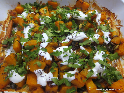  Ute cooks: ROASTED BUTTERNUT SQUASH WITH CARDAMON AND NIGELLA SEEDS (Ottolenghi) 