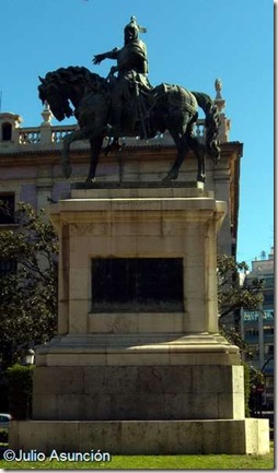 Monumento de Jaime el Conquistador - Valencia Monumento de Jaime el Conquistador - Valencia