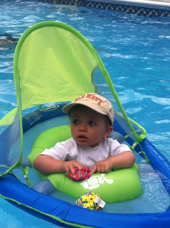 [2012.07.24%2520Pool%2520Party%255B7%255D.jpg]