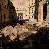 2010.10.28 Fő t&eacute;r rom lefed&eacute;s