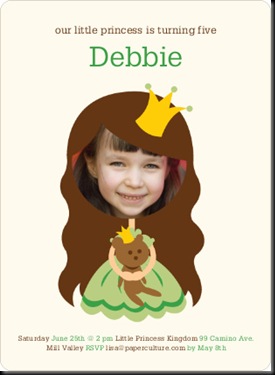 little-princess-photo-card-birthday-invitations-tchen_bi_v_princess-bear_f_green_1107A-BT_y.430