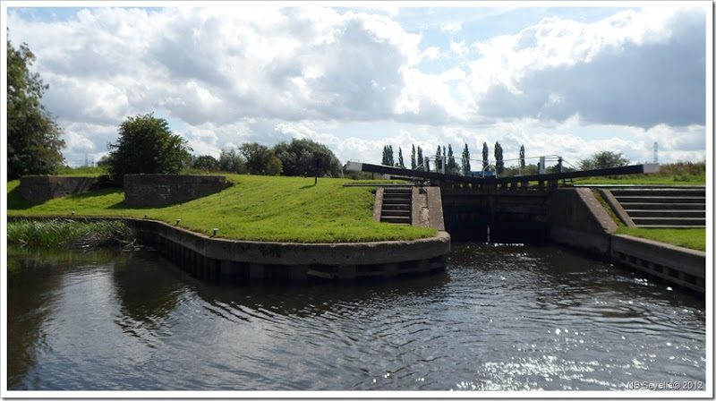 SAM_2548 Ratcliffe Lock