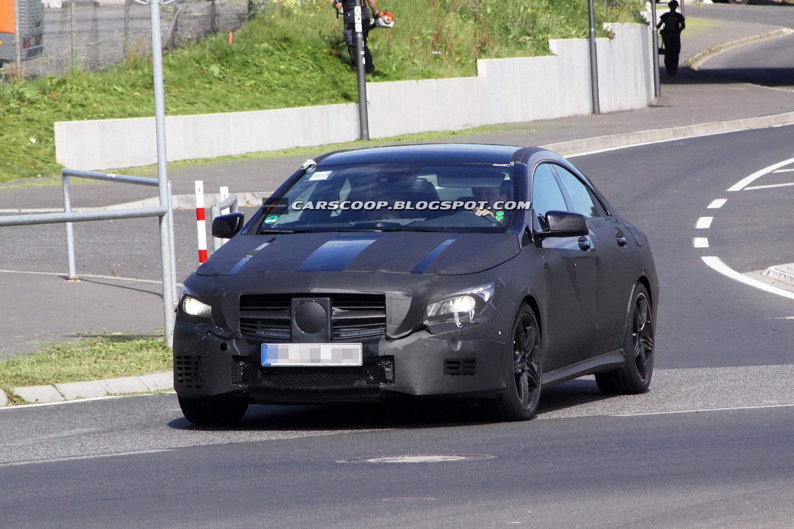 [2014-Mercedes-Benz-CLA45-AMG-1%255B3%255D.jpg]