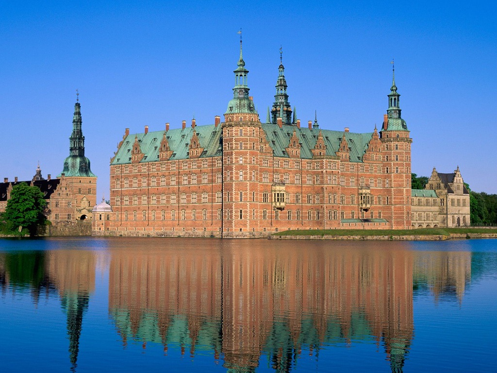[Frederiksborg_Castle_Hillerod_Denmark%255B4%255D.jpg]