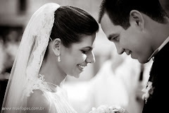 Album (digital) de fotos de Aline e Tiago. Fotografias digitais da fotógrafa e video maker de casamento Mair Lopes, do Rio de Janeiro, RJ, que faz fotos de casamento (fotografia de casamento), fotos de 15 anos (fotografia de 15 anos), ensaios fotográficos, vídeo de casamento (filmagem de casamento), vídeo institucional, vídeo de 15 anos (filmagem de 15 anos) seguindo o estilo do fotojornalismo e do videojornalismo de eventos sociais. Atua no Rio de Janeiro, bem como outras cidades do Rio de Janeiro, tais como Niterói, Petrópolis, Teresópolis, Região dos Lagos, Cabo Frio, Búzios, entre outras. fotos casamento de para rio 15 anos janeiro noivas casamentos foto noiva festas fotógrafos eventos festa noivos video aniversário