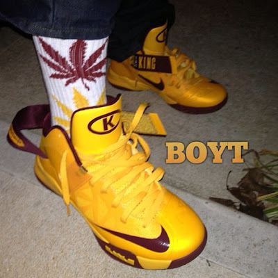 nike zoom soldier 6 pe christ the king away 1 02 First Look at Nike Zoom Soldier VI Christ the King Away PE