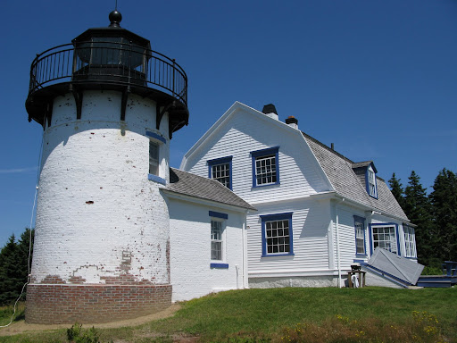 A closer view on land.