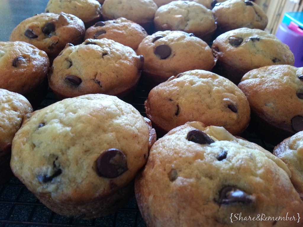 [Chocolate%2520Chip%2520Banana%2520Muffins%255B3%255D.jpg]