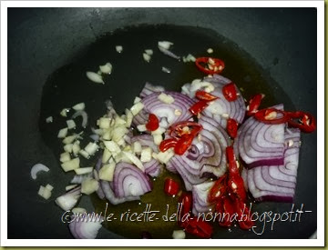 Paccheri con peperonata e salsiccia (2)