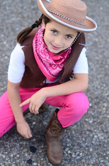 [Megan---Cowgirl54.jpg]