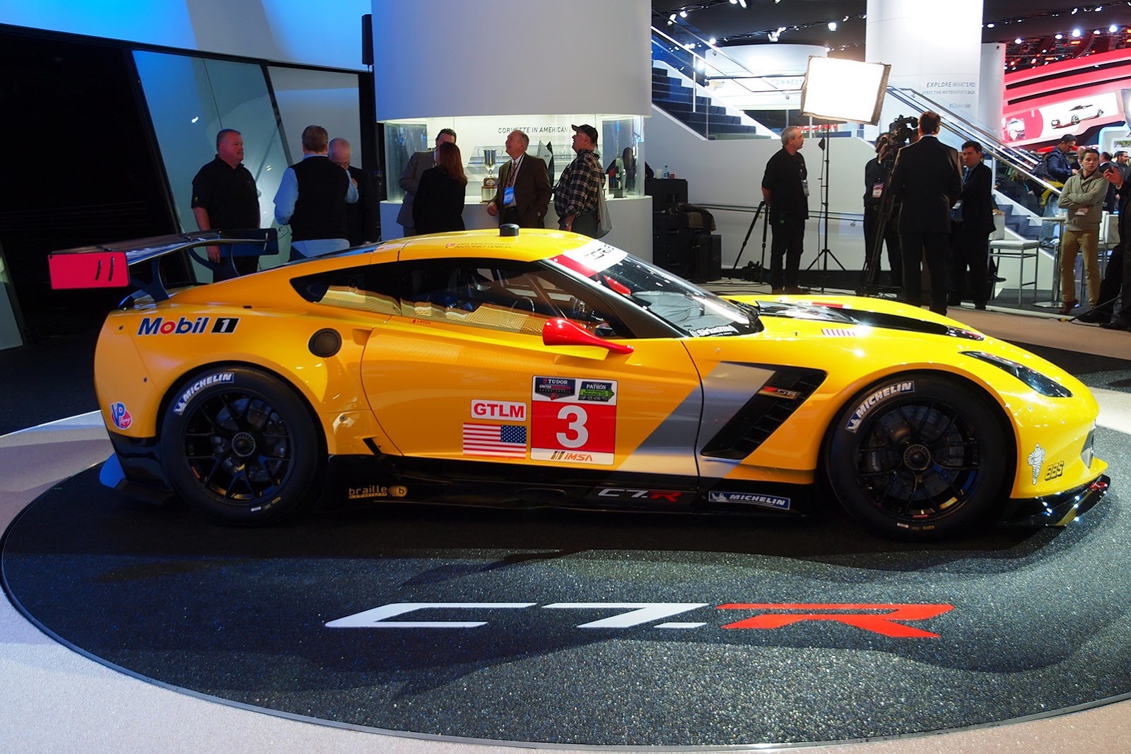 [Corvette-Z06-9%255B2%255D.jpg]