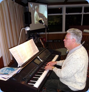 Jim Nicholson playing the arrival music