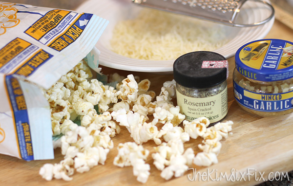 Rosemary garlic cheese popcorn