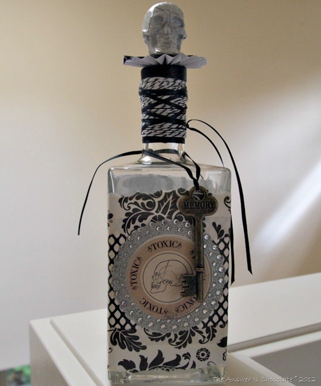 [Skully%2520Bottle%255B5%255D.jpg]
