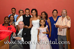 Fotos do evento Tatiane e Charles. Foto numero 4145 do estudio Foto Arte Digital, de Itaborai, RJ, que faz fotografia de casamentos (fotos de casamento), fotos de aniversario (fotografia de aniversario), fotos de 15 anos, fotos de criancas (fotografia infantil), fotos de eventos sociais, videos de casamento, videos de 15 anos, videos de making-of, videos de aniversario, video infantil (video de criancas) e videos de eventos sociais. Fotojornalismo e videojornalismo em Itaborai, RJ.