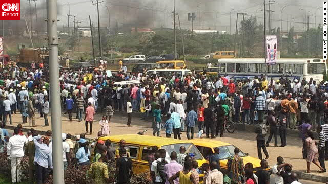 Protesters march in Lagos, Nigeria, over an increase in fuel-prices, 4 January 2012. Samuel Osabuohien / iReporter via CNN