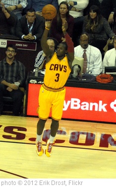 'Dion Waiters Shooting' photo (c) 2012, Erik Drost - license: http://creativecommons.org/licenses/by/2.0/