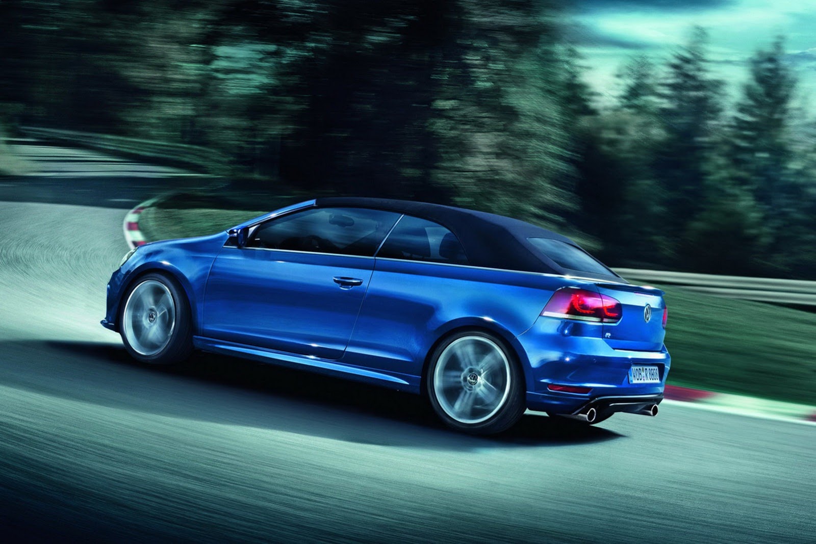 VW-Golf-R-Cabrio-2[2].jpg