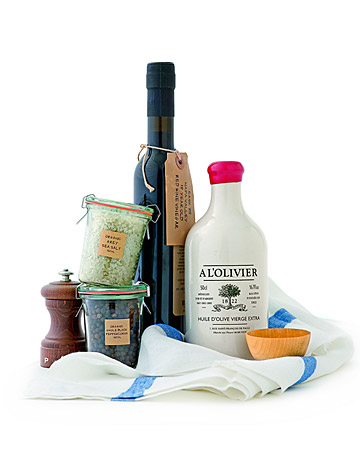 This basics kit will be appreciate by the experienced chefs or the less-experienced cooks in your life. Our food editors swear by these finishing touches. Extra-virgin olive oil, by A l’Olivier, Napa Valley red wine vinegar, organic fleur de sel, and organic whole peppercorns from St. Helena Olive Oil Company, beechwood pepper mill, striped towel by Cote Bastide, and a wooden salt bowl. This basics kit will be appreciate by the experienced chefs or the less-experienced cooks in your life. Our food editors swear by these finishing touches. Extra-virgin olive oil, by A l’Olivier, Napa Valley red wine vinegar, organic fleur de sel, and organic whole peppercorns from St. Helena Olive Oil Company, beechwood pepper mill, striped towel by Cote Bastide, and a wooden salt bowl.