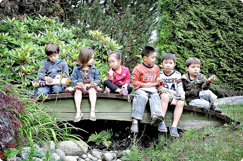 Cousins-on-bridge